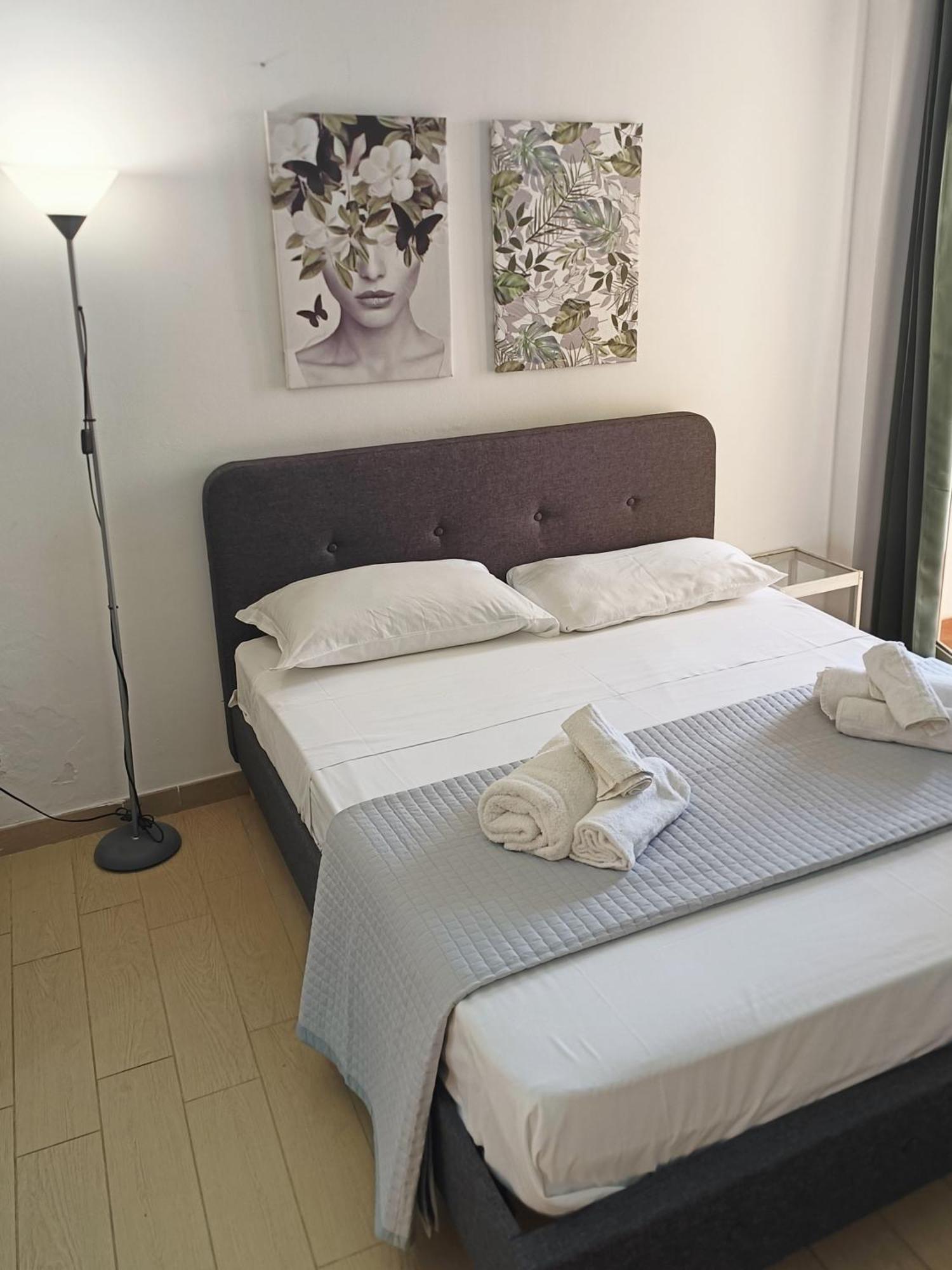 Meithras Holiday Homes Agrigento Exterior photo